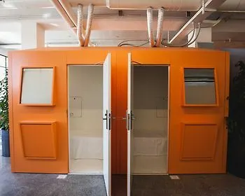 Bed & Boarding Hotel Naples Capsule hotel