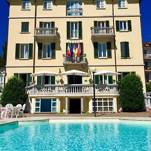 https://hotel-caroline.it-lombardy.com