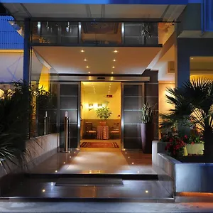 https://hotel-lilia.hotelslidodijesolo.com